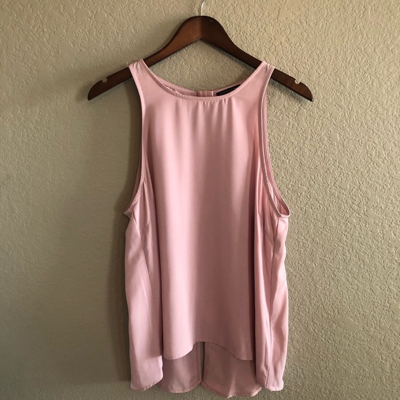 Button Back Tank - Picture 2 of 2